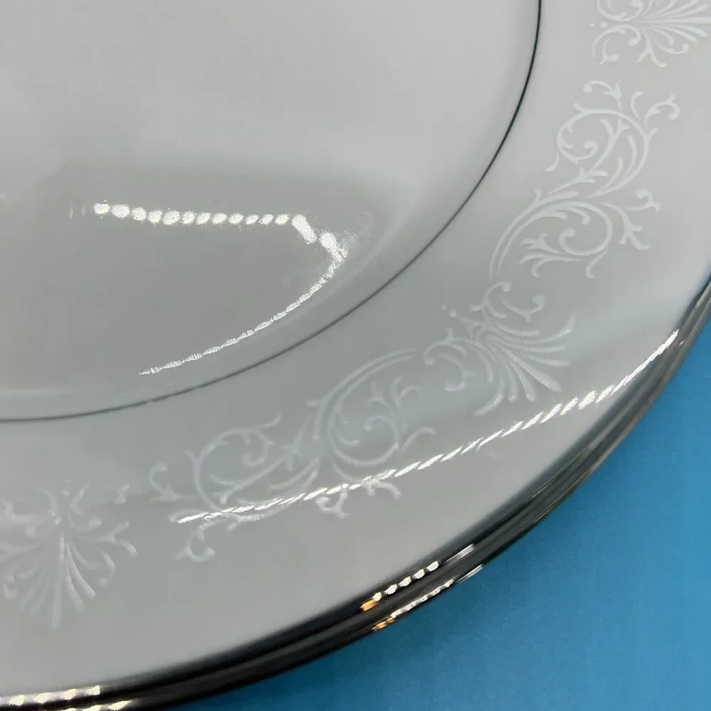2 Noritake Ivory China Marseille 7550 Dinner Plates 10 1/2